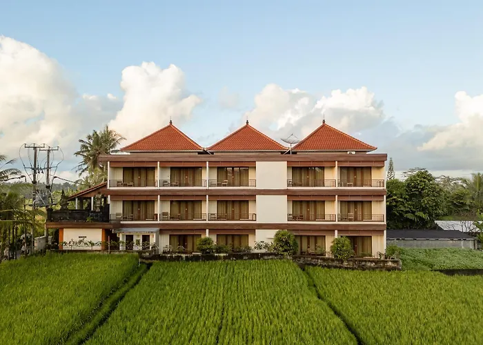Paon Desa Hotel