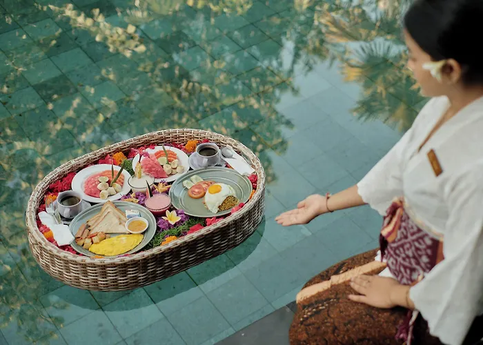 Paon Desa Otel Ubud